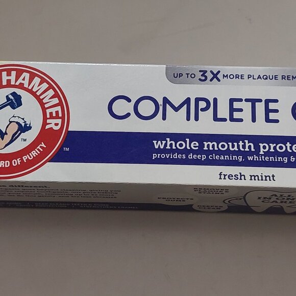 ARM & HAMMER TOOTHPASTE  PACK OF 2 - Picture 3 of 4